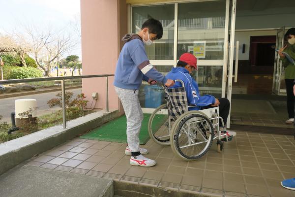 軽野東小車椅子(2)