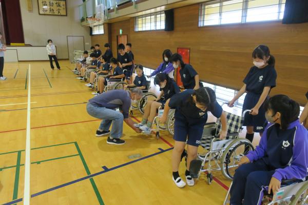 須田小R5車いす➀